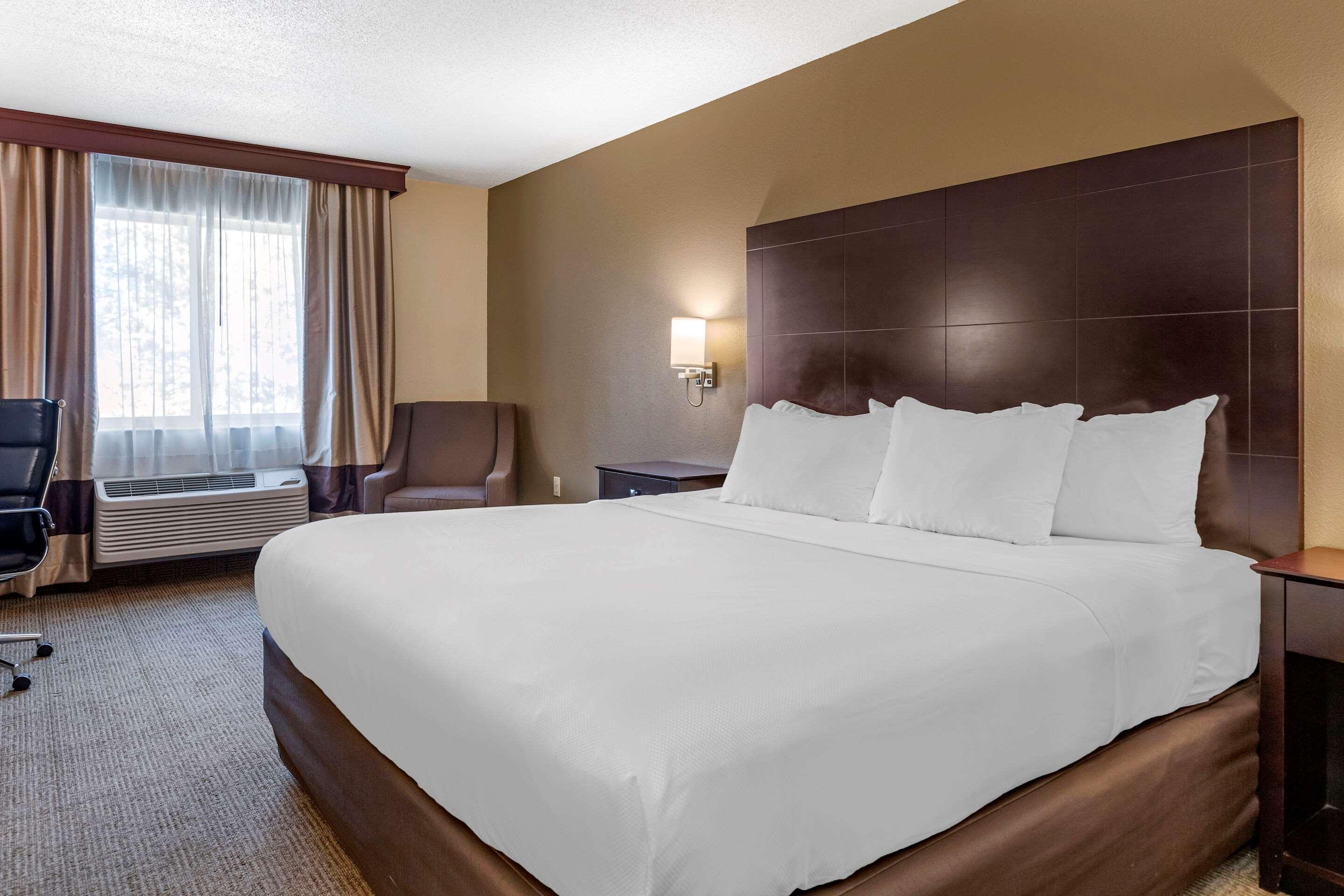 Comfort Inn & Suites Paw Paw Εξωτερικό φωτογραφία