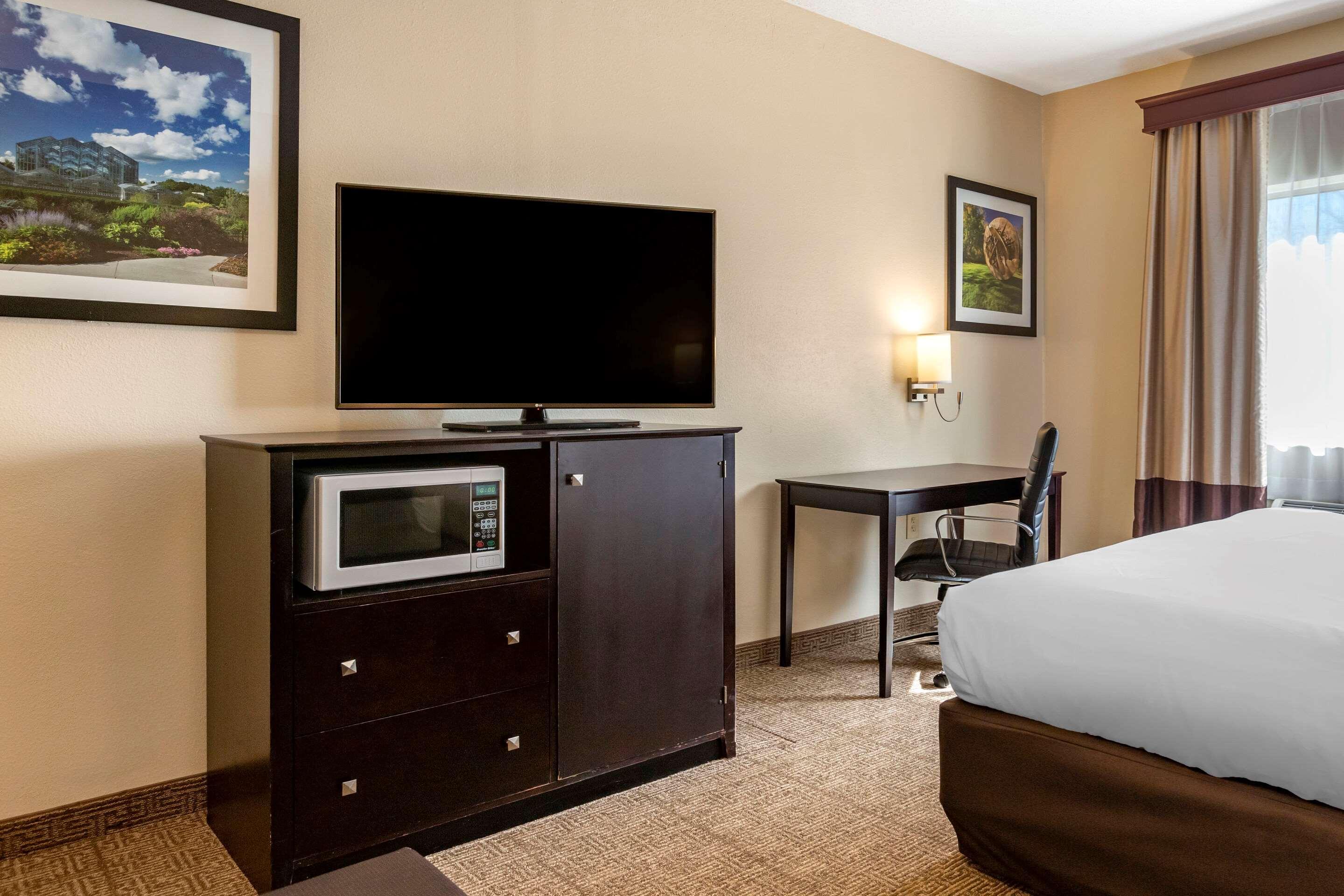 Comfort Inn & Suites Paw Paw Εξωτερικό φωτογραφία